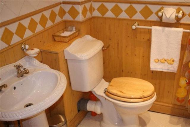 Robertsbridge Retreat At Cornhill Self Catering Apartments 객실 사진